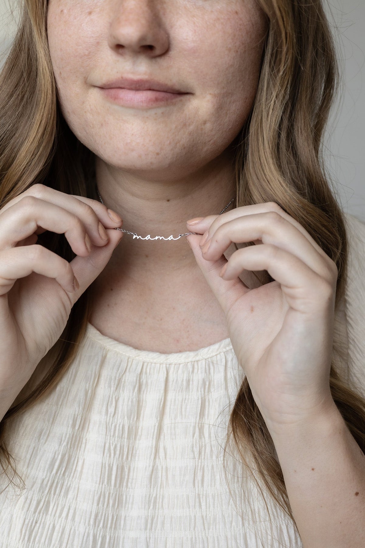Mama Necklace | Cursive Name Jewelry Gift for Mom - Spinsterly Co