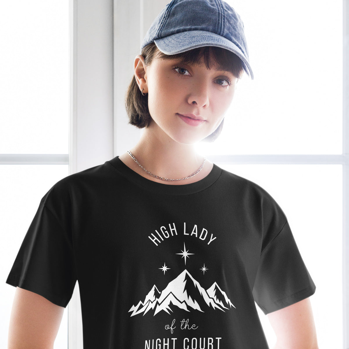 High Lady of the Night Court Crop Top | Dark Academia Fantasy Graphic Tee - Spinsterly Co